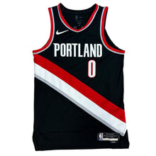 Load image into Gallery viewer, Nike Portland Trailblazers Dame Lillard Icon Jersey (44)
