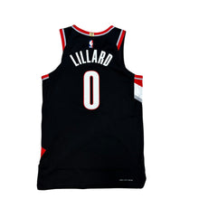 Load image into Gallery viewer, Nike Portland Trailblazers Dame Lillard Icon Jersey (44)
