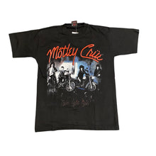 Load image into Gallery viewer, Vintage Motley Crue Cold Blood Brutal T-shirts
