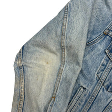 Load image into Gallery viewer, Y2K Levi’s Denim Jacket
