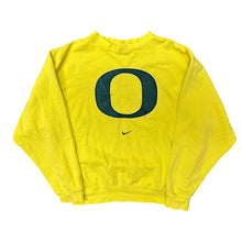 Load image into Gallery viewer, Y2K Oregon Ducks Center Swoosh Nike Crewneck
