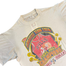 Load image into Gallery viewer, 1996 Chicago Bulls Greatest Team Ever T-shirt
