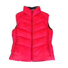 Load image into Gallery viewer, 2000’s Nike Puffer Vest Reversible
