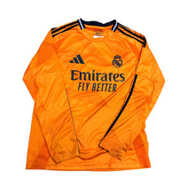 Load image into Gallery viewer, 2023-2024 Real Madrid Away Jersey
