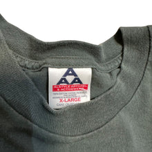 Load image into Gallery viewer, 2000's Bath Tub Gin Long Sleeves Shirt
