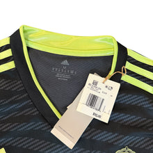 Load image into Gallery viewer, 2022 Real Madrid Adidas Jersey NWT
