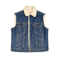 Load image into Gallery viewer, 1980’s Levis Denim Sherpa Vest
