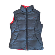 Load image into Gallery viewer, 2000’s Nike Puffer Vest Reversible
