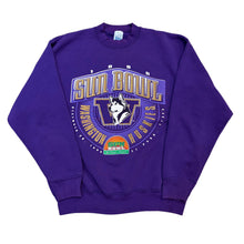 Load image into Gallery viewer, Vintage 95’ Huskies Sun Bowl Crewneck
