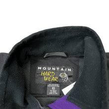 Load image into Gallery viewer, 90’s Mountain Hardwear Gore Windstopper Jacket
