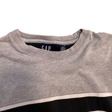 Load image into Gallery viewer, Vintage 90’s GAP Grey Long Sleeve
