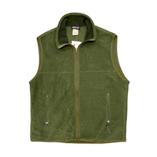 Load image into Gallery viewer, 2000&#39;s Patagonia Synchilla Vest
