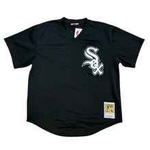 Load image into Gallery viewer, Chicago Whitesox Practice Jersey
